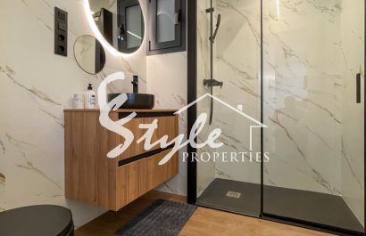 Resale - Townhouse - Torrevieja - Nueva Torrevieja - Aguas Nuevas