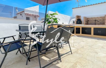 Resale - Townhouse - Torrevieja - Nueva Torrevieja - Aguas Nuevas