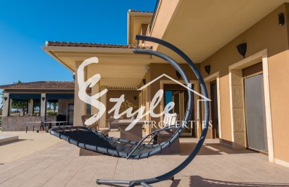 Resale - Villa - Alicante - Torremendo