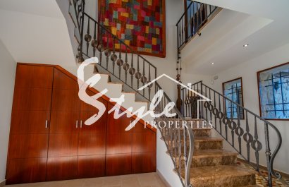 Resale - Villa - Alicante - Torremendo