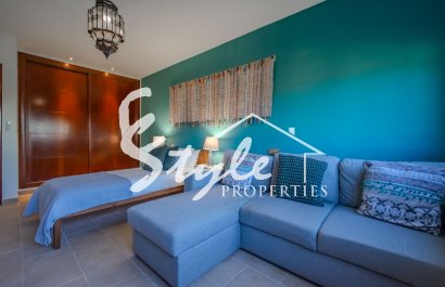 Resale - Villa - Alicante - Torremendo