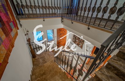 Resale - Villa - Alicante - Torremendo