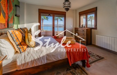 Resale - Villa - Alicante - Torremendo