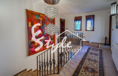 Resale - Villa - Alicante - Torremendo