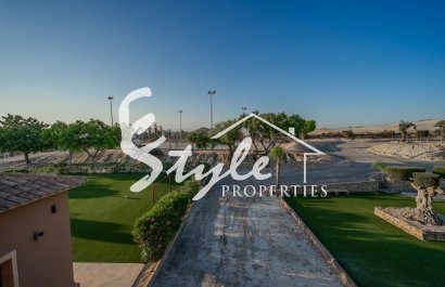 Resale - Villa - Alicante - Torremendo