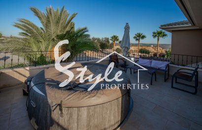 Resale - Villa - Alicante - Torremendo
