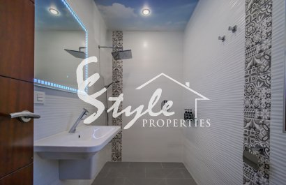 Resale - Villa - Alicante - Torremendo