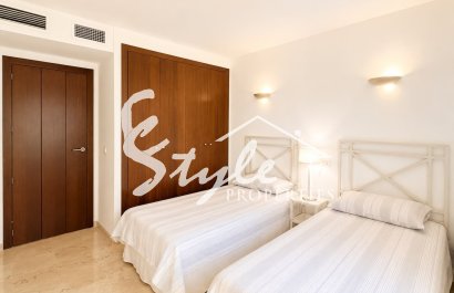 Resale - Apartament  - Punta Prima