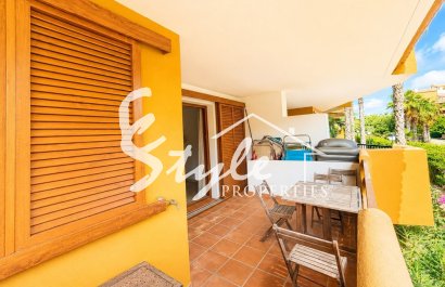 Resale - Apartament  - Punta Prima