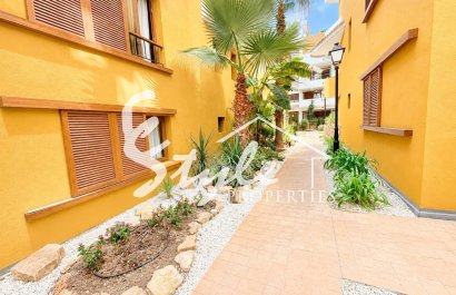 Resale - Apartament  - Punta Prima