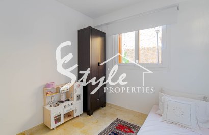 Resale - Apartament  - Punta Prima