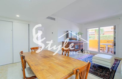 Resale - Apartament  - Punta Prima