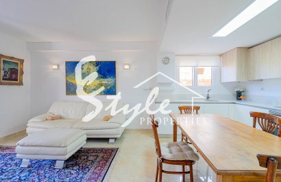 Resale - Apartament  - Punta Prima
