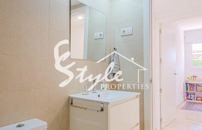 Resale - Apartament  - Punta Prima