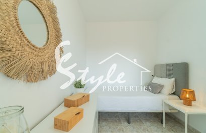 Resale - Apartament  - Torrevieja - La Mata