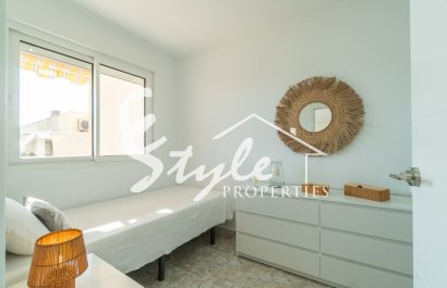 Resale - Apartament  - Torrevieja - La Mata