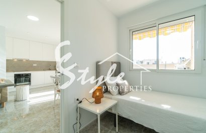Resale - Apartament  - Torrevieja - La Mata