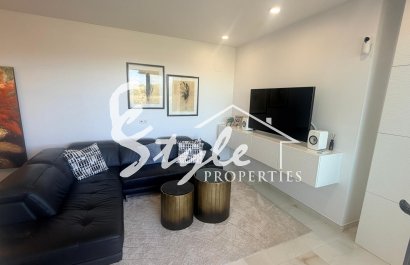 Resale - Apartament  - Los Altos - Torrevieja