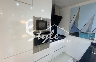 Resale - Apartament  - Los Altos - Torrevieja