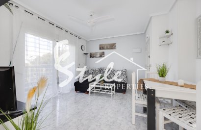 Resale - Apartament  - Torrevieja - La Mata