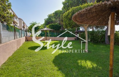 Resale - Apartament  - Torrevieja - La Mata