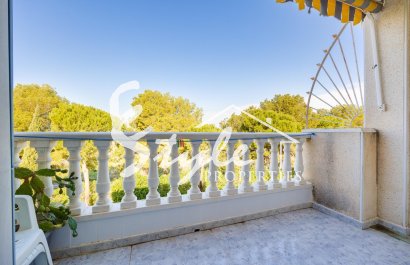 Resale - Apartament  - Torrevieja - La Mata