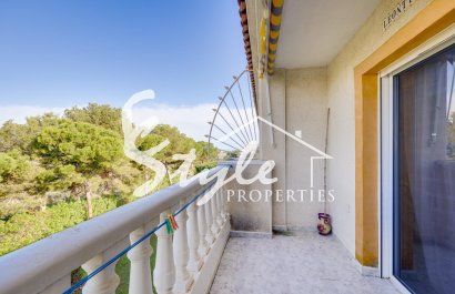 Resale - Apartament  - Torrevieja - La Mata