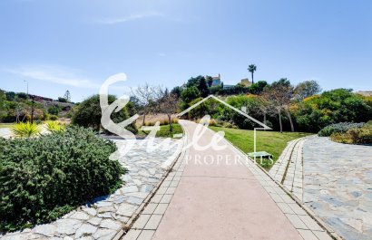 Resale - Apartament  - Torrevieja - La Mata
