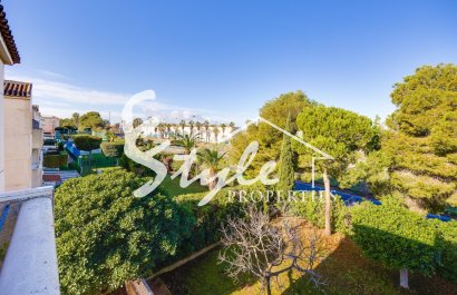 Resale - Apartament  - Torrevieja - La Mata