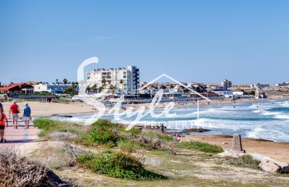 Resale - Apartament  - Torrevieja - La Mata