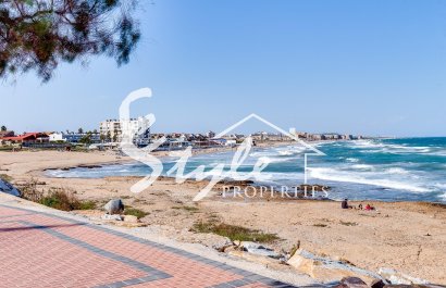Resale - Apartament  - Torrevieja - La Mata