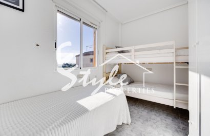 Resale - Apartament  - Torrevieja - La Mata