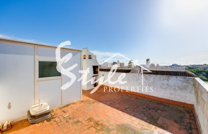 Resale - Apartament  - Torrevieja - La Mata