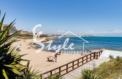 Resale - Apartament  - Torrevieja - La Mata