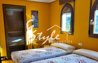 Resale - Semi-Detached Villa - Algorfa - La Finca Golf Resort