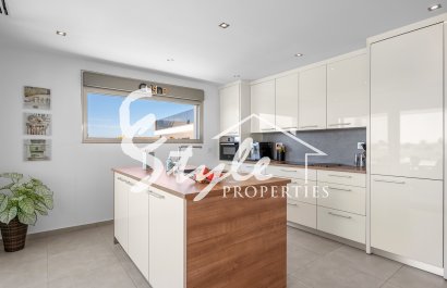 Reventa - Villa - La Marina - La marina