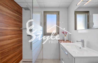 Reventa - Villa - La Marina - La marina