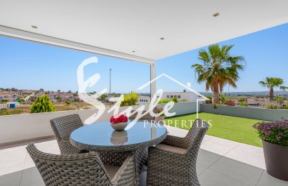 Reventa - Villa - La Marina - La marina