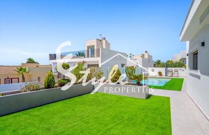Reventa - Villa - La Marina - La marina
