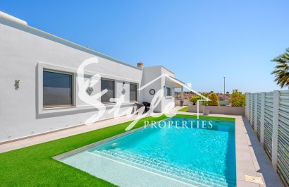 Reventa - Villa - La Marina - La marina