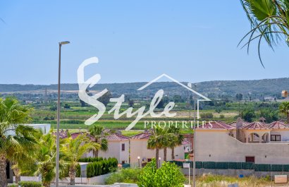 Reventa - Villa - La Marina - La marina