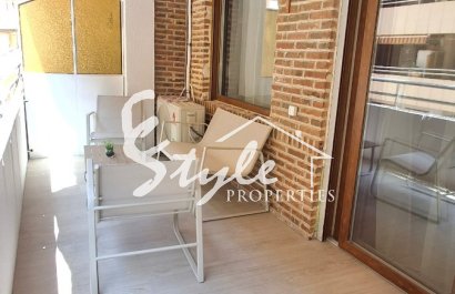 Resale - Apartament / Duplex - Torrevieja - Playa Acequion
