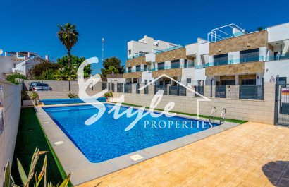 Resale - Townhouse / Terraced House - Villamartín - Las Filipinas