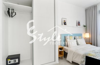Resale - Townhouse / Terraced House - Villamartín - Las Filipinas