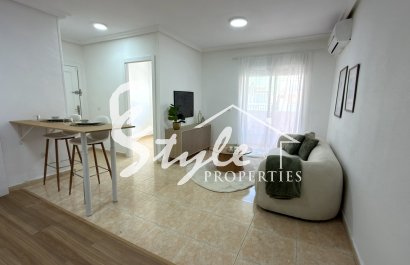 Resale - Apartament  - Torrevieja - Curva del Palangre