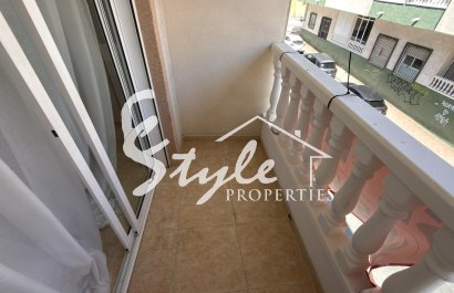 Resale - Apartament  - Torrevieja - Curva del Palangre