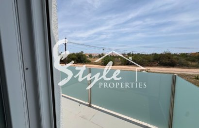 Resale - Villa - Torrevieja - La Siesta - El Salado -  Torreta
