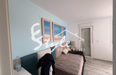 Resale - Villa - Torrevieja - La Siesta - El Salado -  Torreta