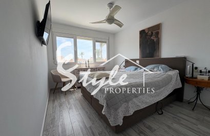 Resale - Villa - Torrevieja - La Siesta - El Salado -  Torreta