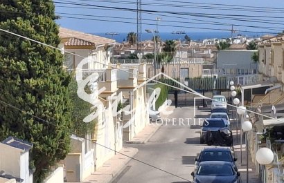 Resale - Townhouse - Orihuela-Costa - Playa Flamenca